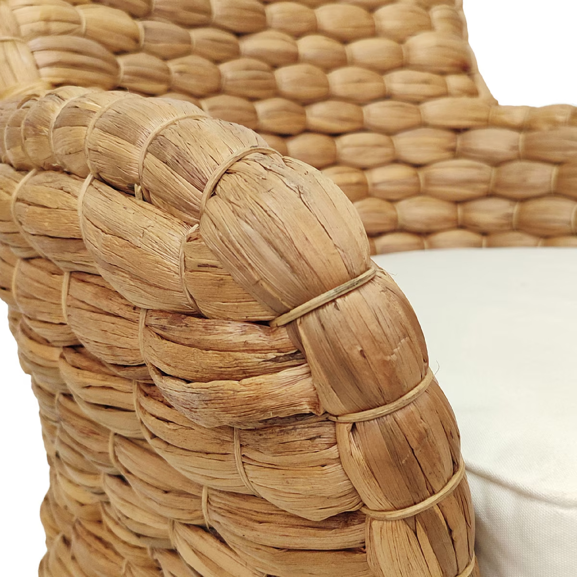 Atherton 2.0 Wide Weave Water Hyacinth Occasional Chair (Natural) - Imagen 7